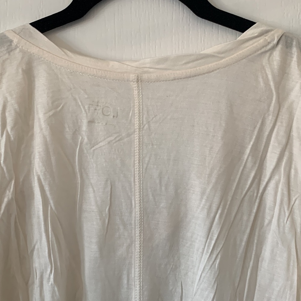 NWT LOFT Ivory Pretzel Twist V-Neckline Short Sleeves Sheer Top Size S - Picture 10 of 15